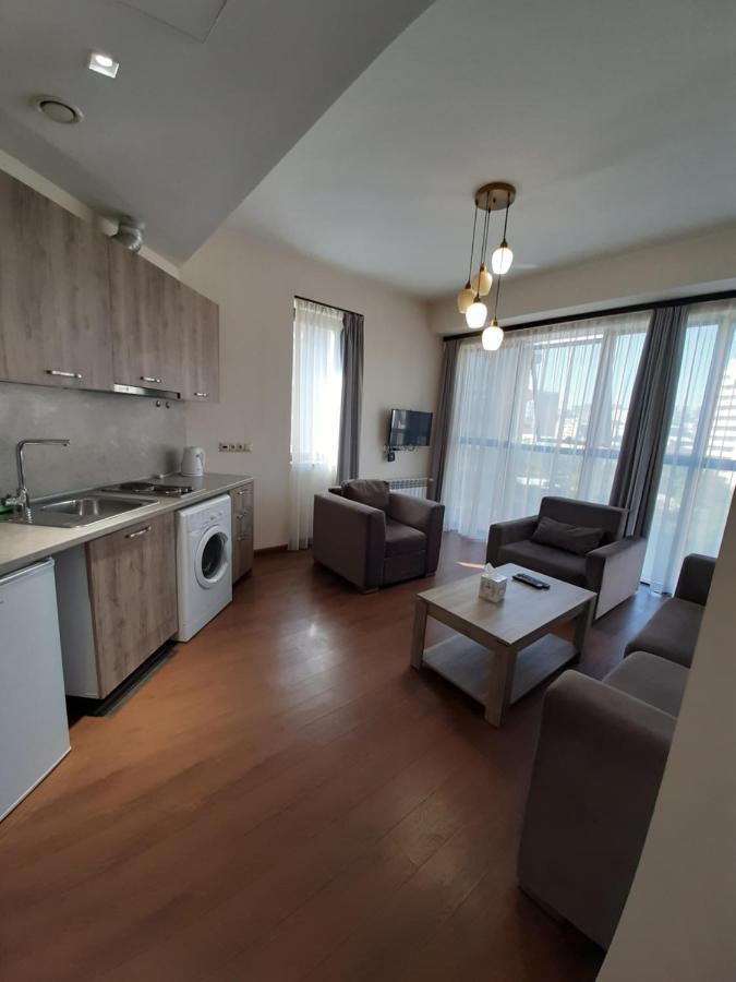 Deluxe Apartment In The City Center 2 Rooms Erivan Exterior foto