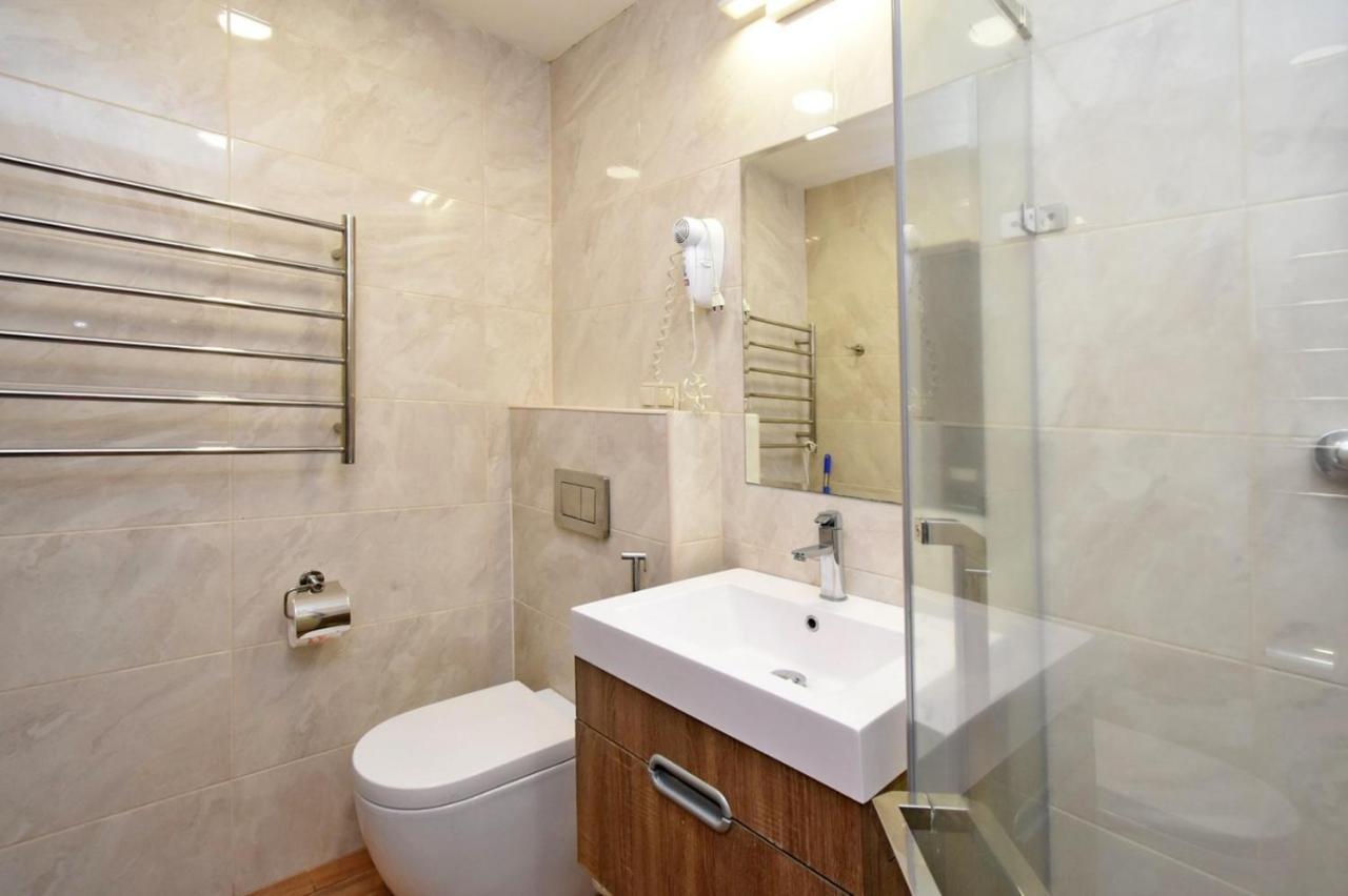 Deluxe Apartment In The City Center 2 Rooms Erivan Exterior foto