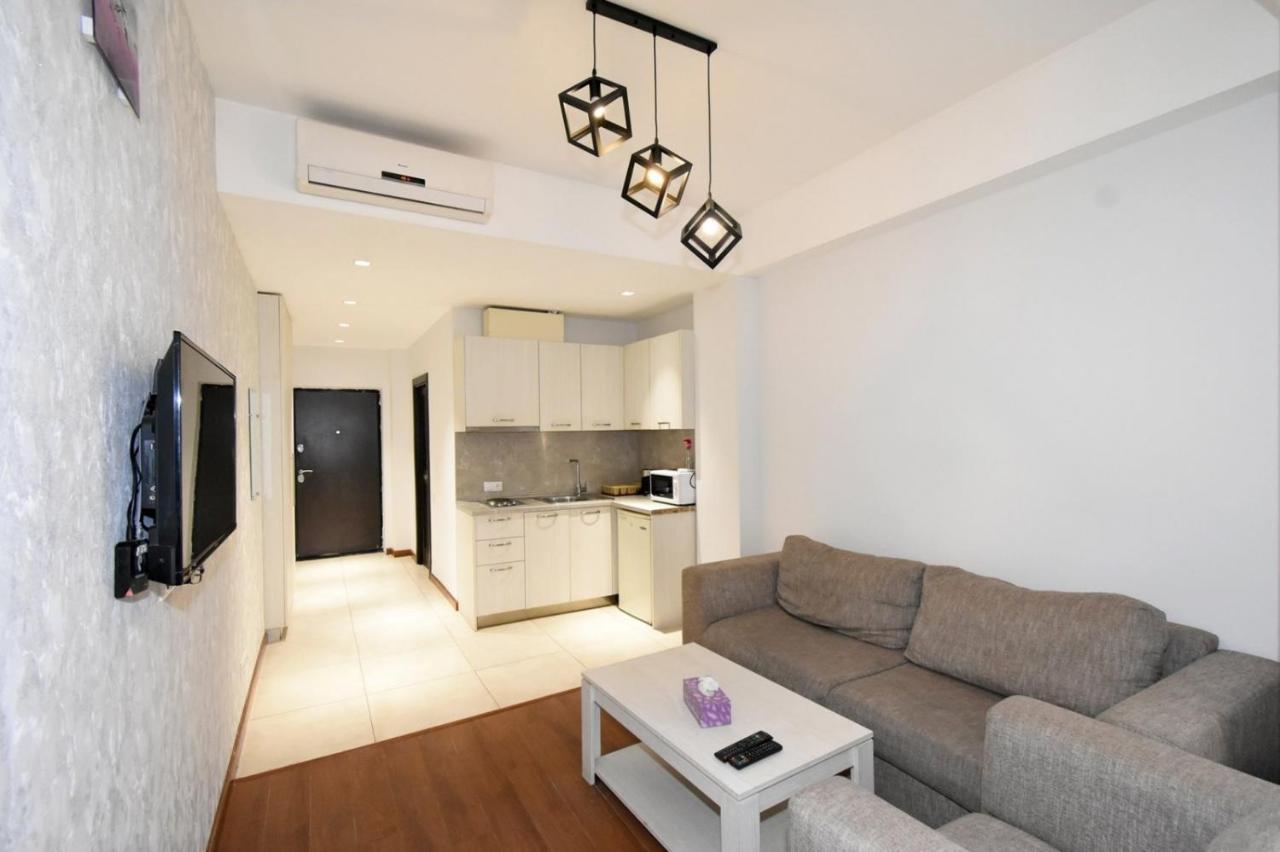 Deluxe Apartment In The City Center 2 Rooms Erivan Exterior foto