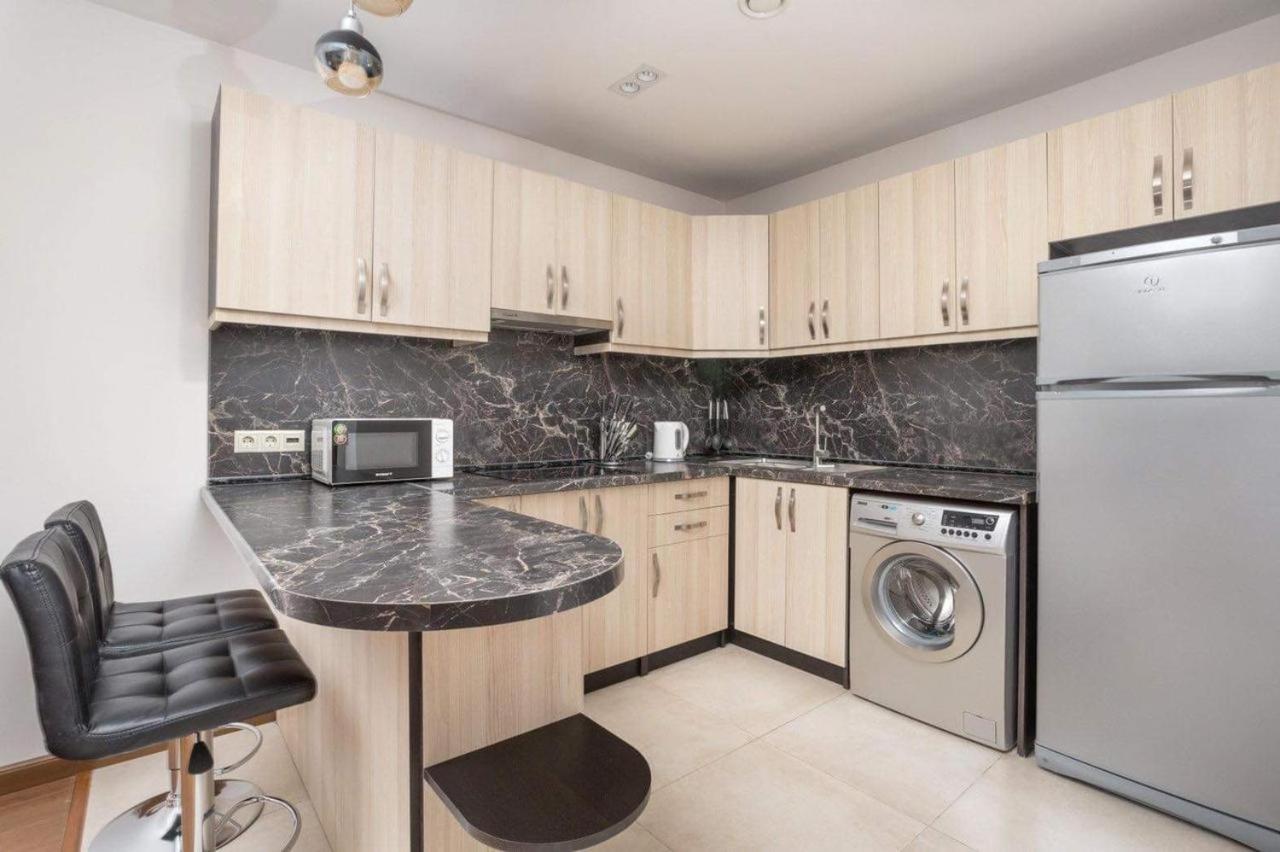 Deluxe Apartment In The City Center 2 Rooms Erivan Exterior foto